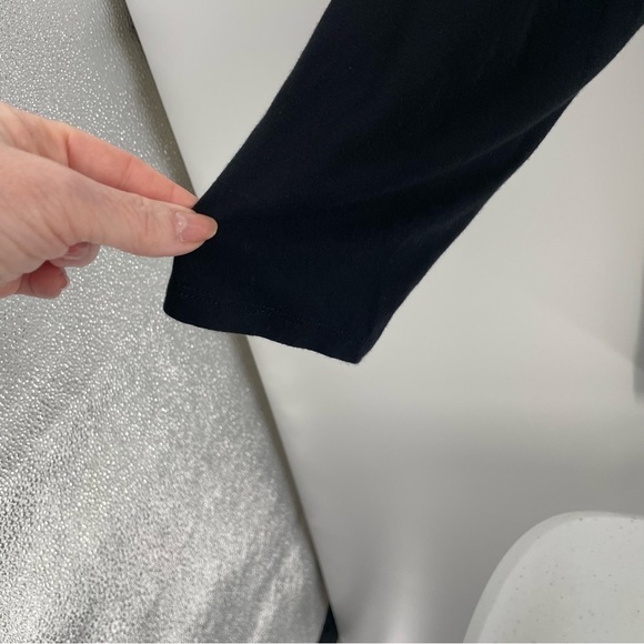 East Adeline Black Jersey Soft Knit Ivory Pearl Accented Pullover Top - Picture 3 of 8